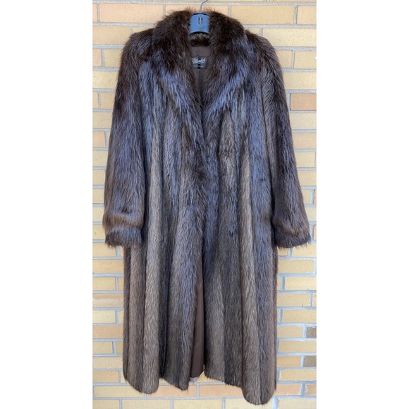 Stunning Vintage Beaver Fur Coat in Pristine Condition - Picture 1 of 5
